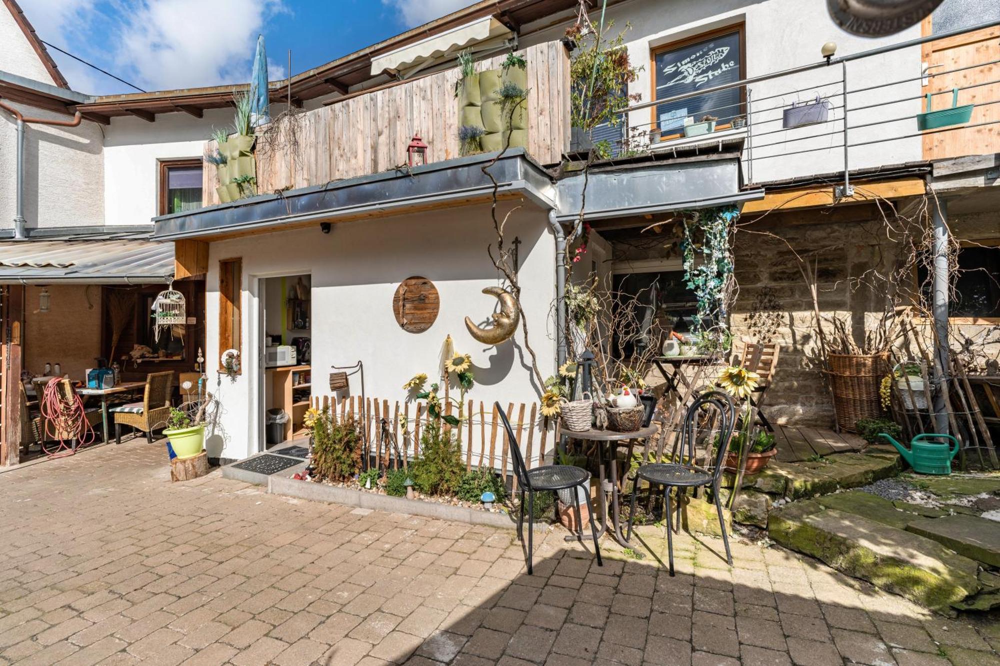 Hobbit Lounge Eppingen Exterior foto